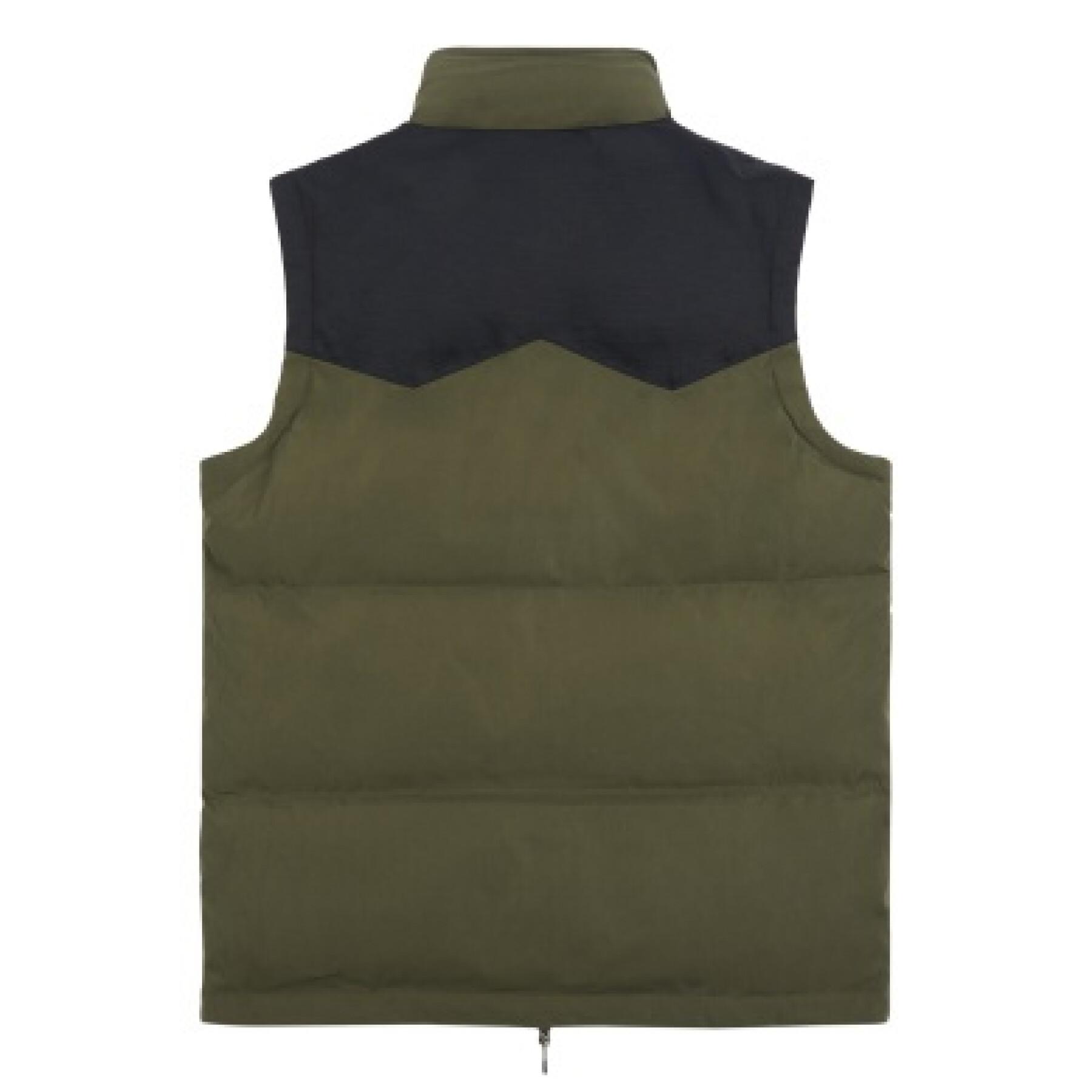 Quilted vest with funnel neck Penfield bear cut and sew