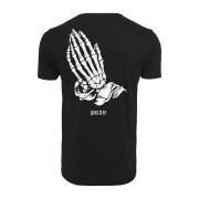 T-shirt Mister Tee Pray Skeleton Hands