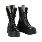 Patent leather ankle boots for women Buffalo Lift