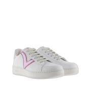 Women's leatherette and metal sneakers Victoria Madrid